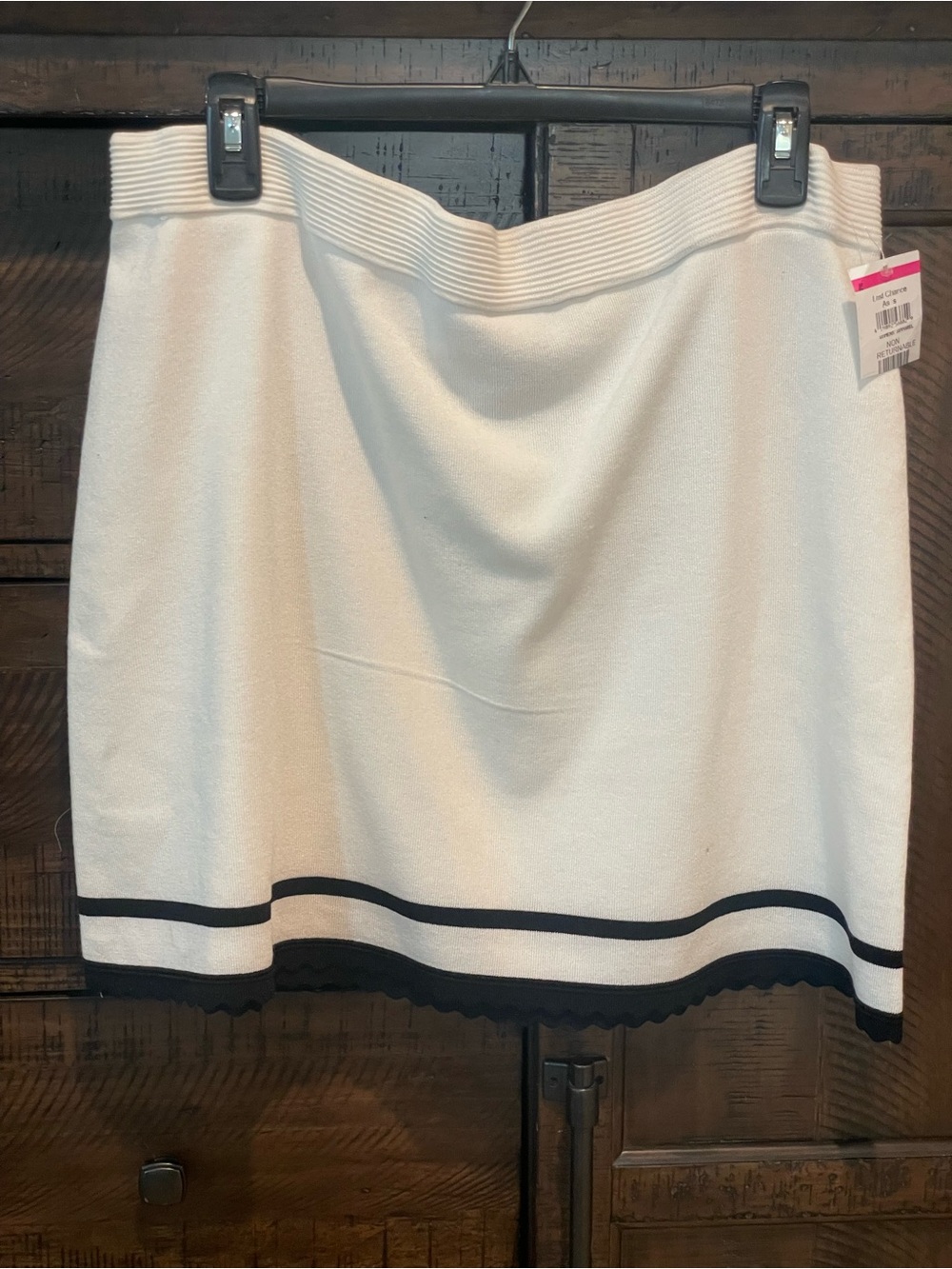 Laundry By Shelli Segal White Mini Skirt with Black Trim